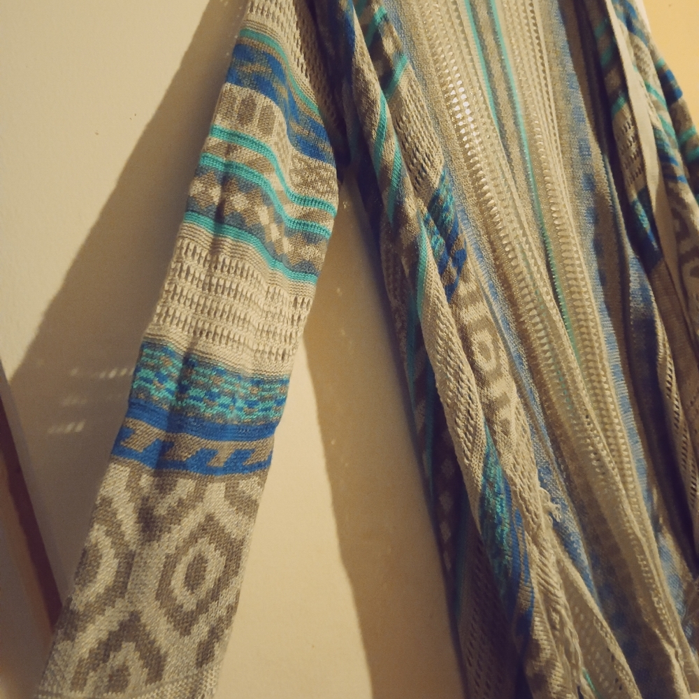 Cardigan - Picture 2 of 5